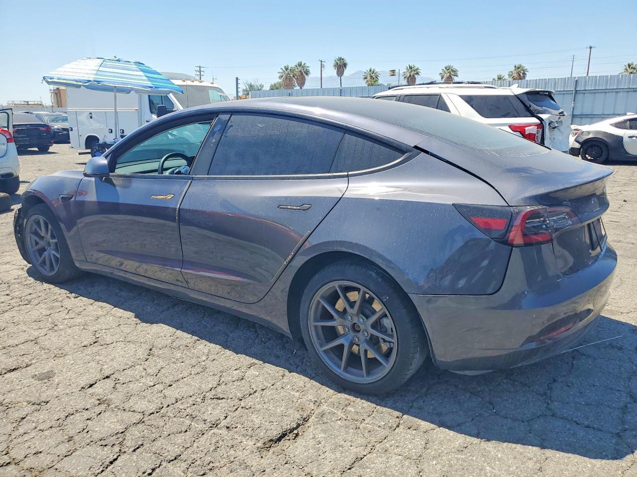 2023 Tesla Model 3 - Image 2