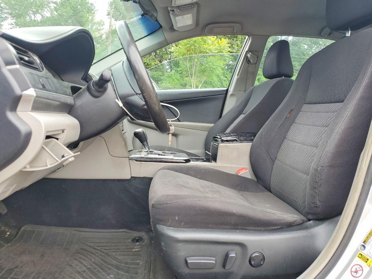 2014 Toyota Camry Le - Фото 7