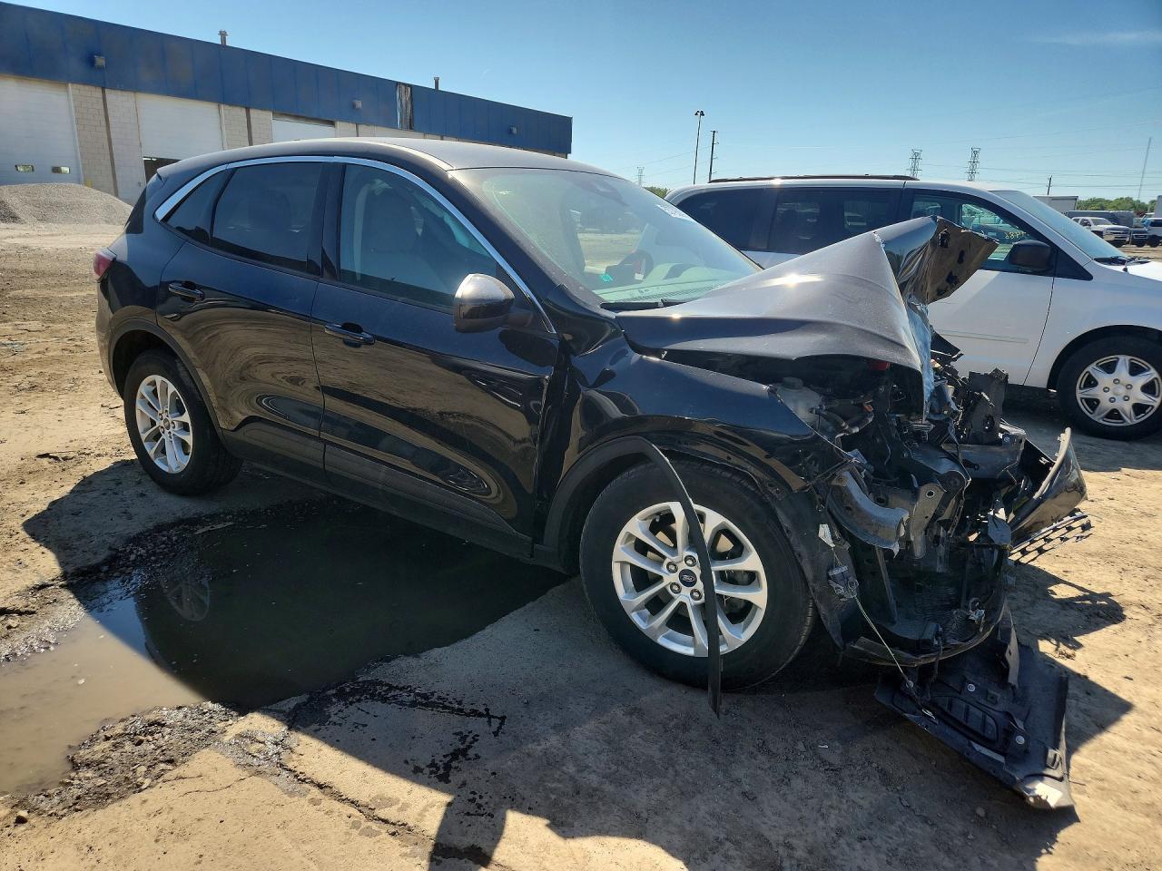 2020 Ford Escape - Фото 4