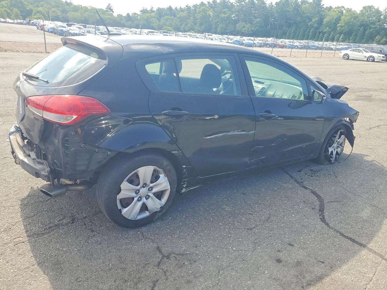 2016 Kia Forte Lx - Фото 3