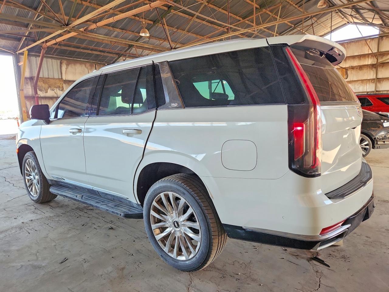 2021 Cadillac Escalade Premium Luxury - Фото 2