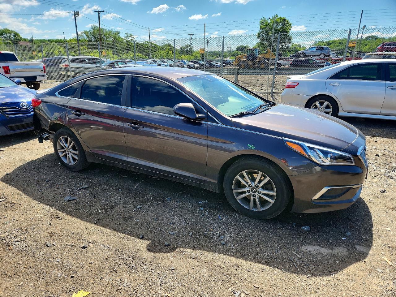 2016 Hyundai Sonata Se - Фото 4