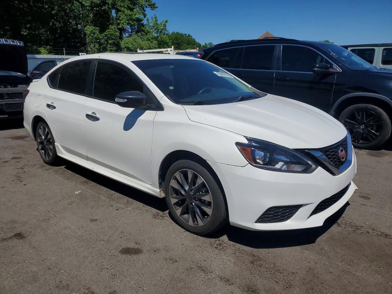 2017 Nissan Sentra Sr - Фото 4
