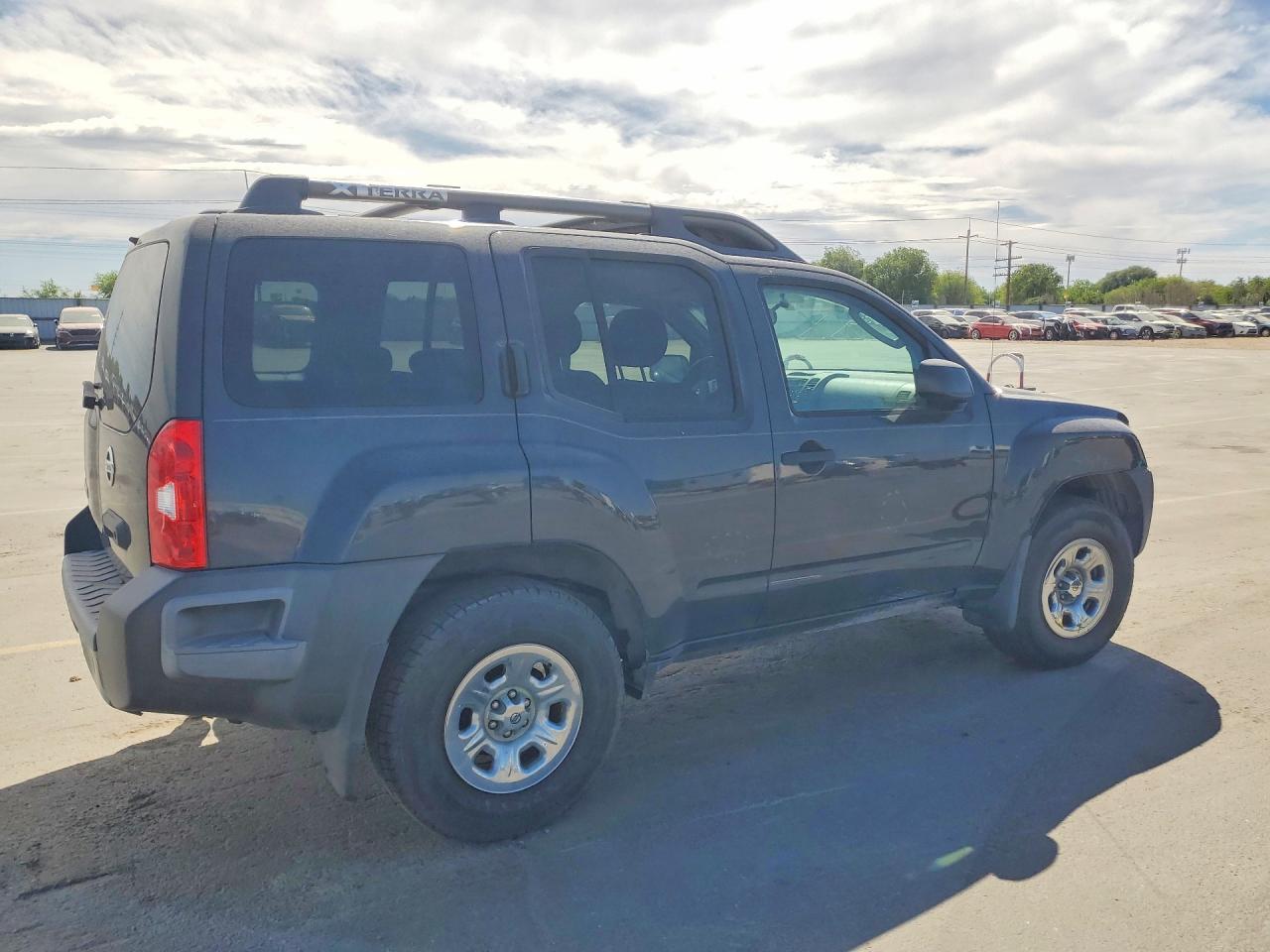 2007 Nissan Xterra X - Image 3