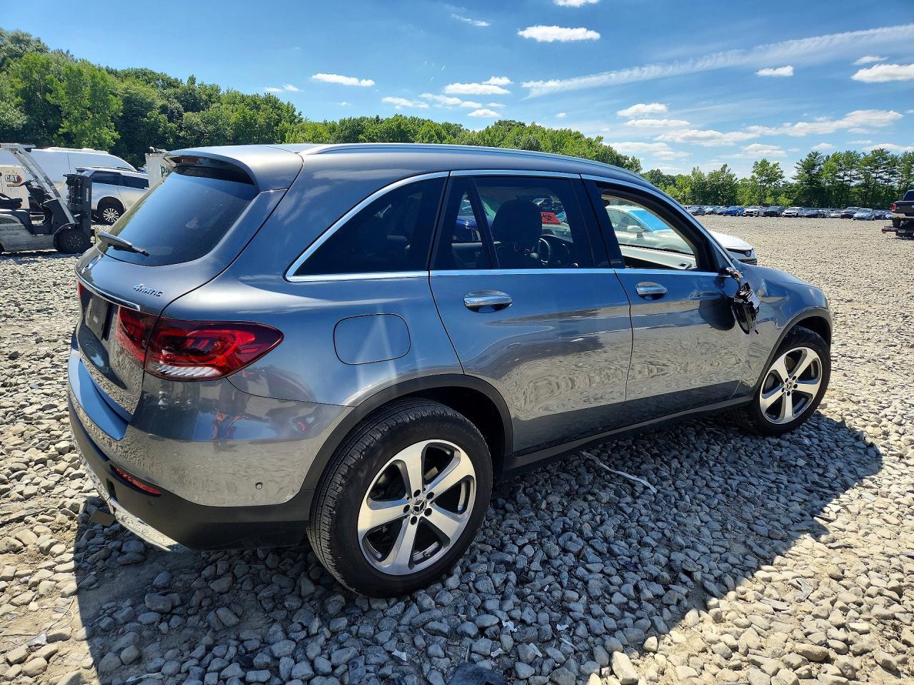 2022 Mercedes-Benz Glc 300 4Matic - Фото 3