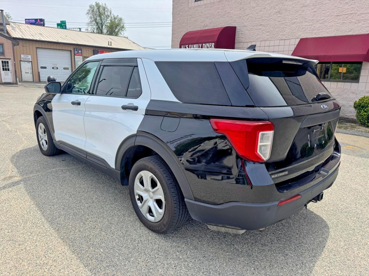 2020 Ford Explorer Police Interceptor - Фото 4