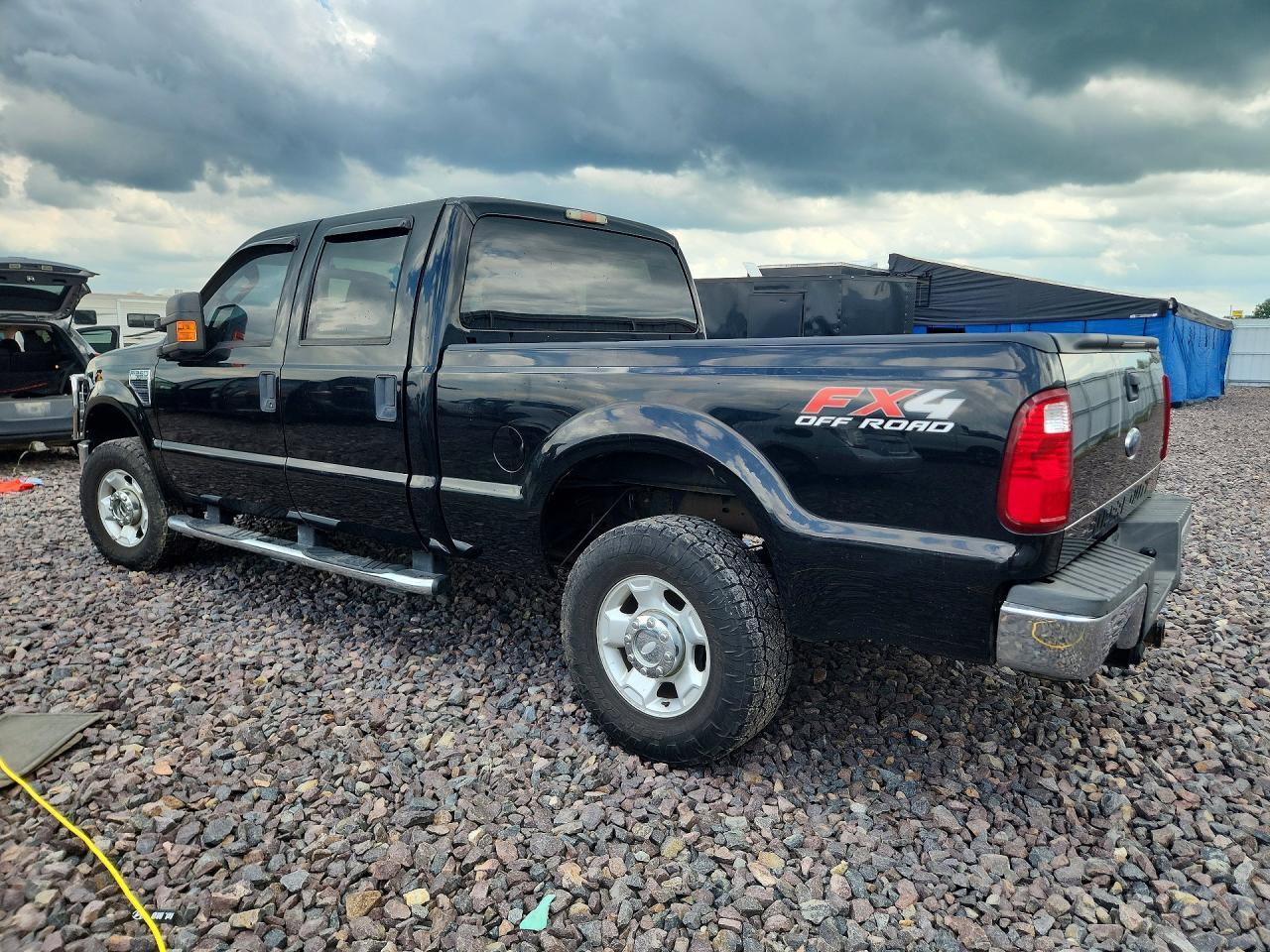2010 Ford F250 Super Duty - Фото 2