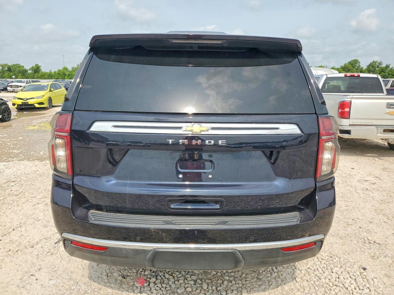 2022 Chevrolet Tahoe C1500 Ls - Фото 6
