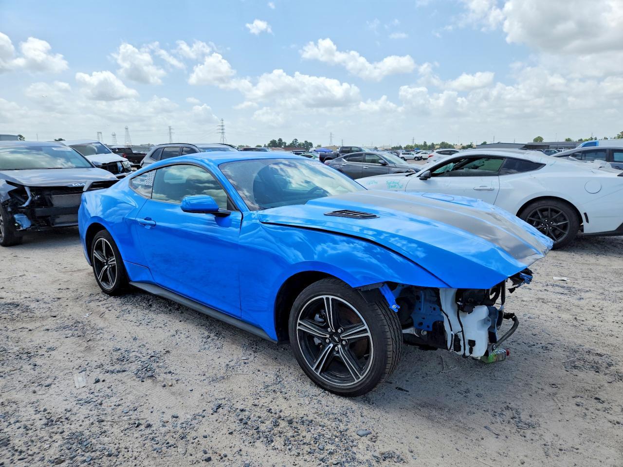 2025 Ford Mustang - Фото 4