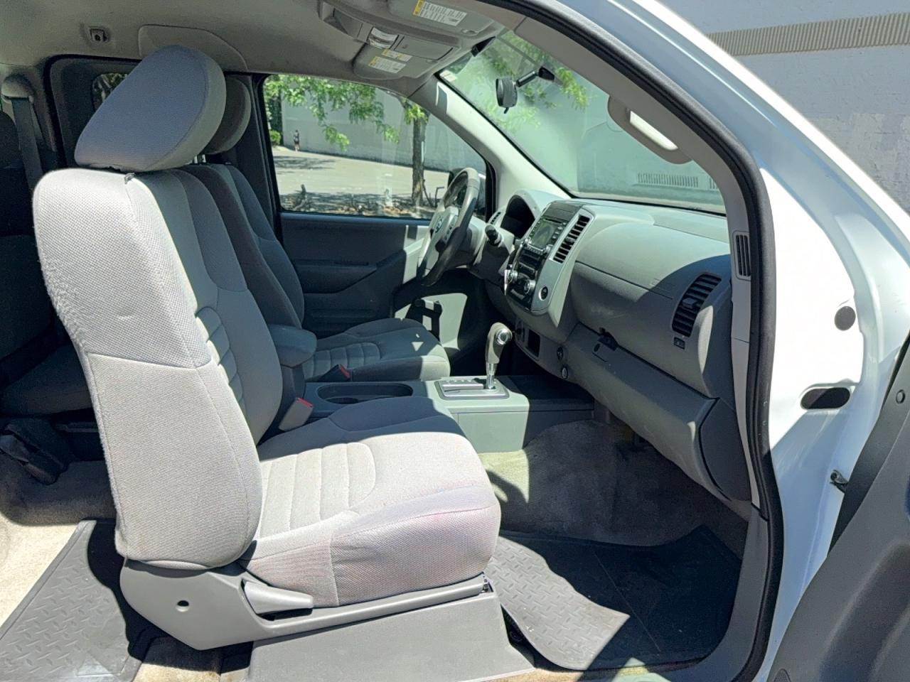 2017 Nissan Frontier S - Фото 5