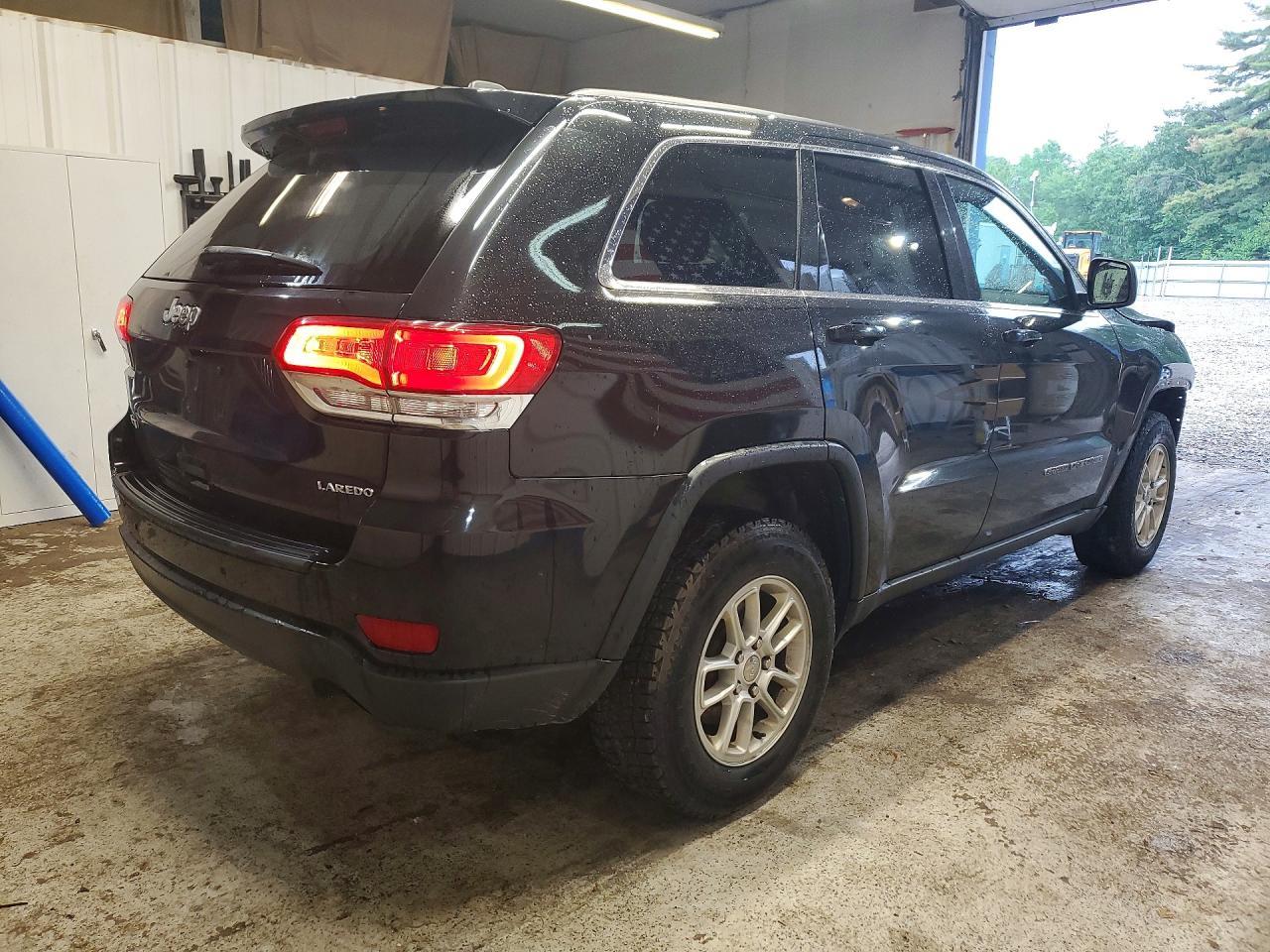 2018 Jeep Grand Cherokee Laredo - Фото 3