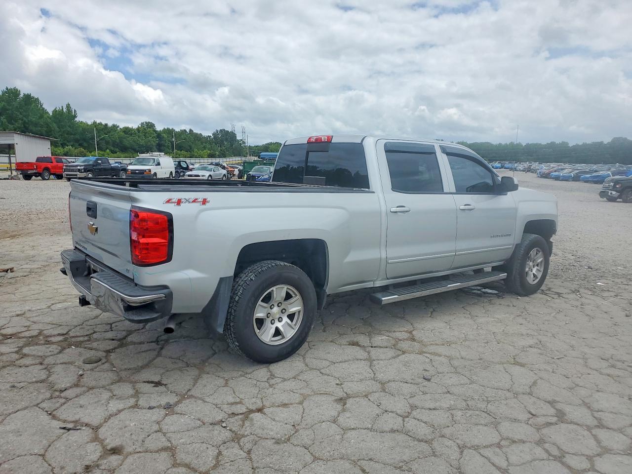 2015 Chevrolet Silverado K1500 Lt - Фото 3