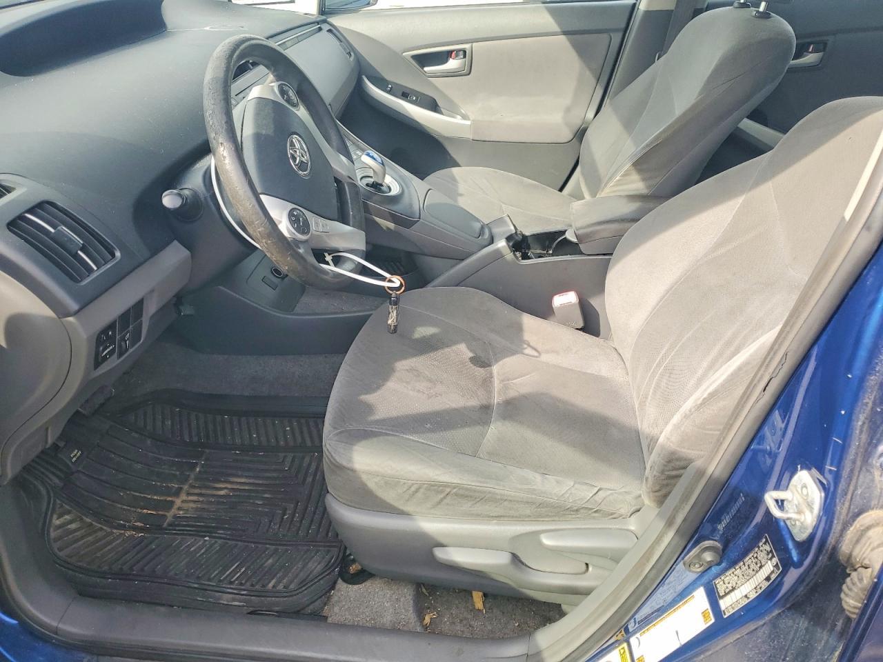 2010 Toyota Prius Iii - Фото 7