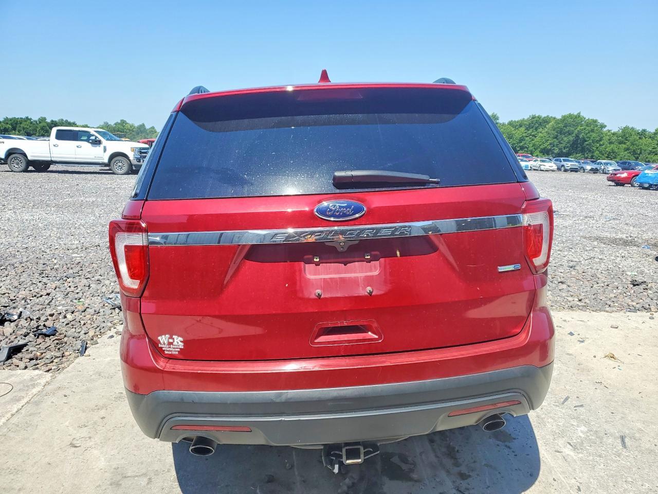 2017 Ford Explorer - Фото 6