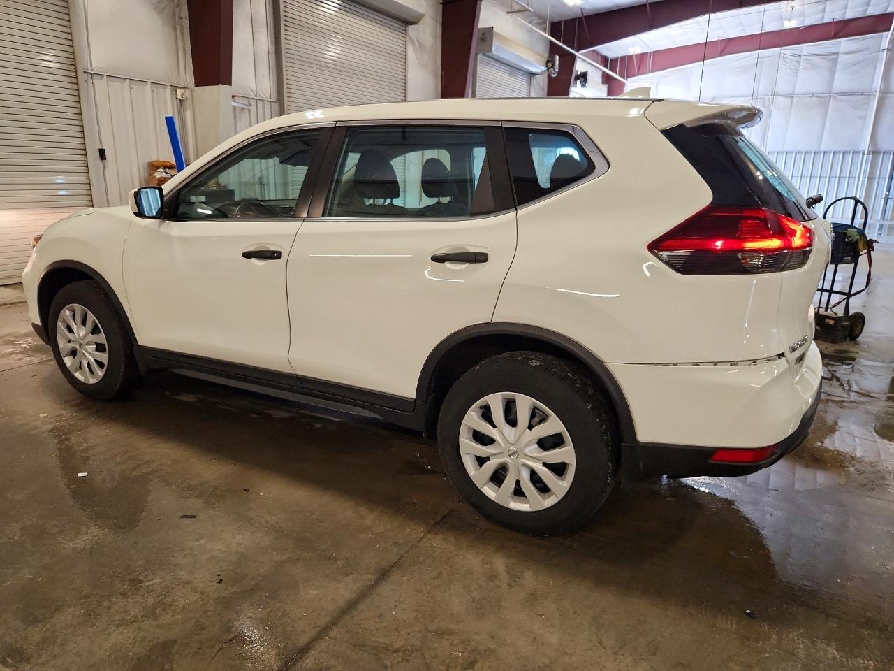2019 Nissan Rogue S - Image 2