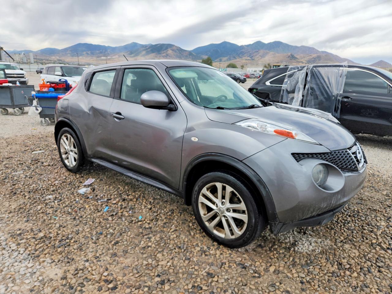 2014 Nissan Juke S - Фото 4