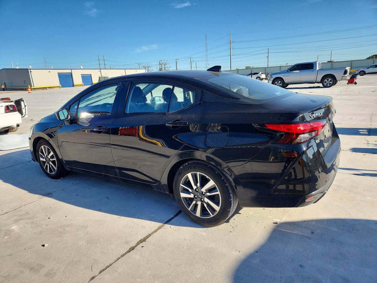 2023 Nissan Versa Sv - Image 2