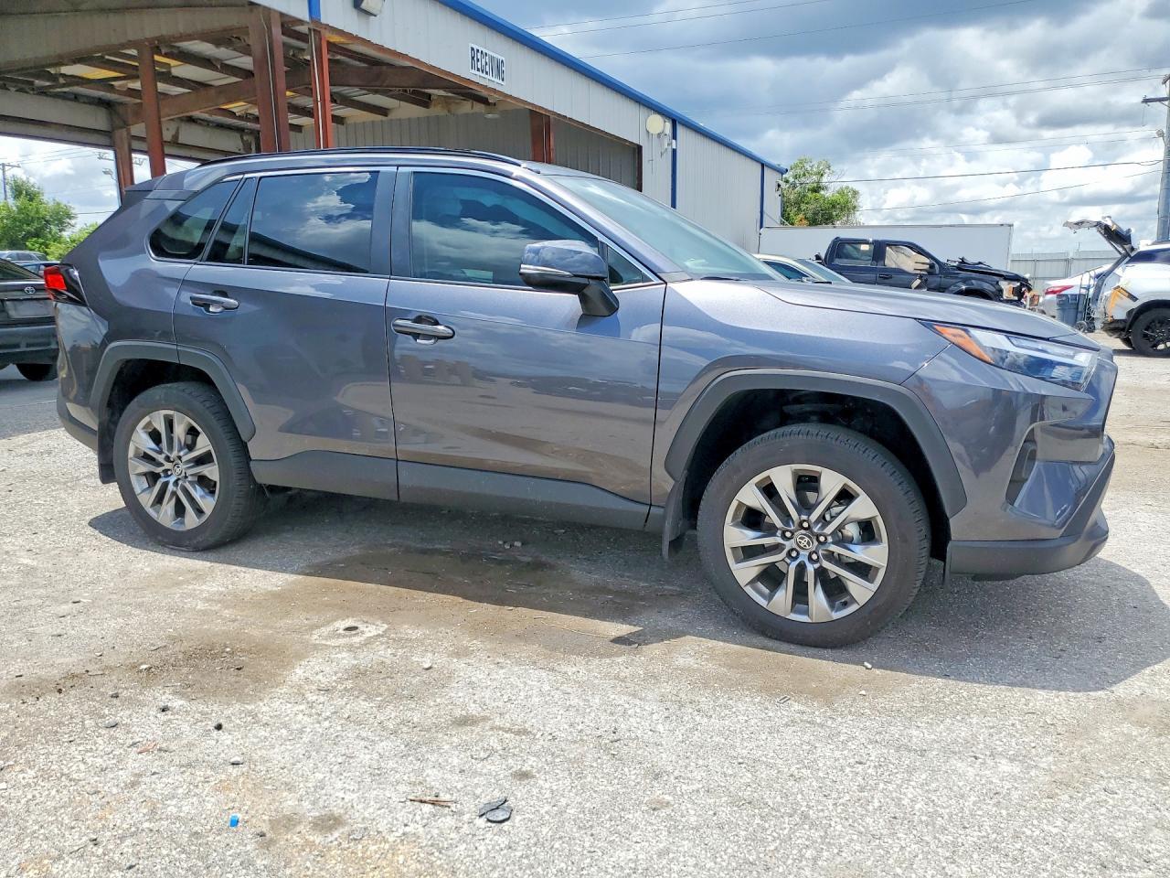 2024 Toyota Rav4 Xle Premium - Фото 4