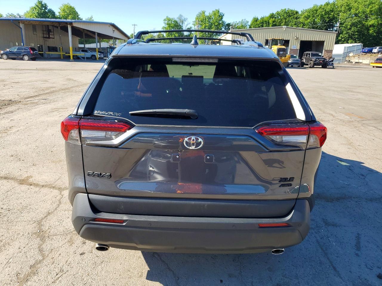 2024 Toyota Rav4 Xle Premium - Фото 6