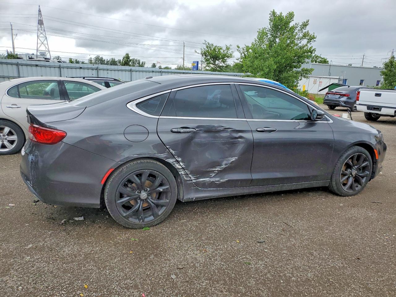 2016 Chrysler 200 C - Фото 3
