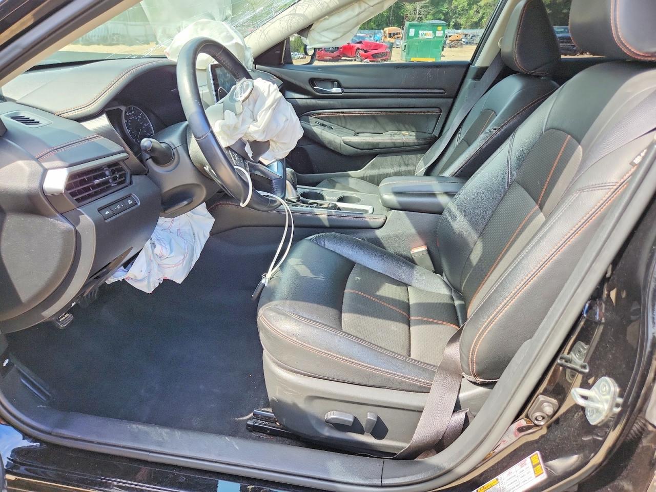 2019 Nissan Altima Sr - Image 7