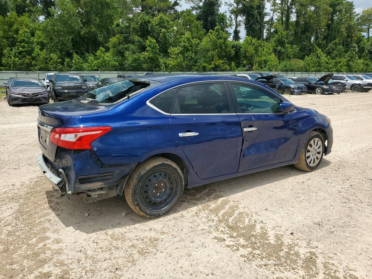 2016 Nissan Sentra S - Image 3