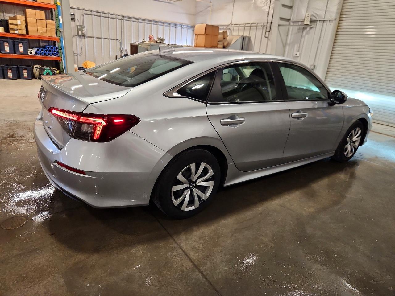 2025 Honda Civic Lx - Фото 3
