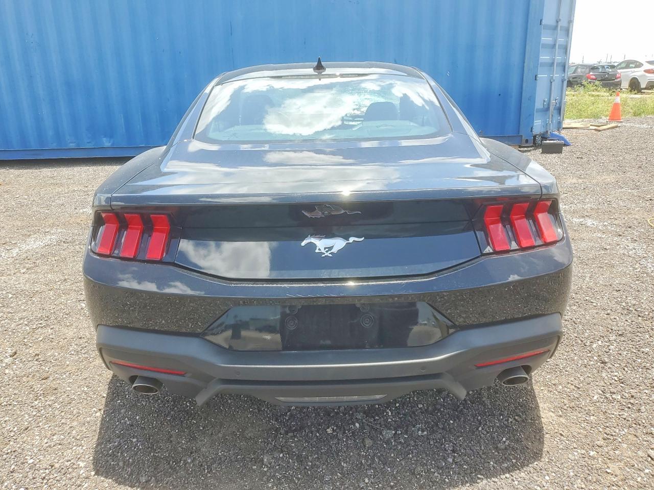 2024 Ford Mustang - Фото 6