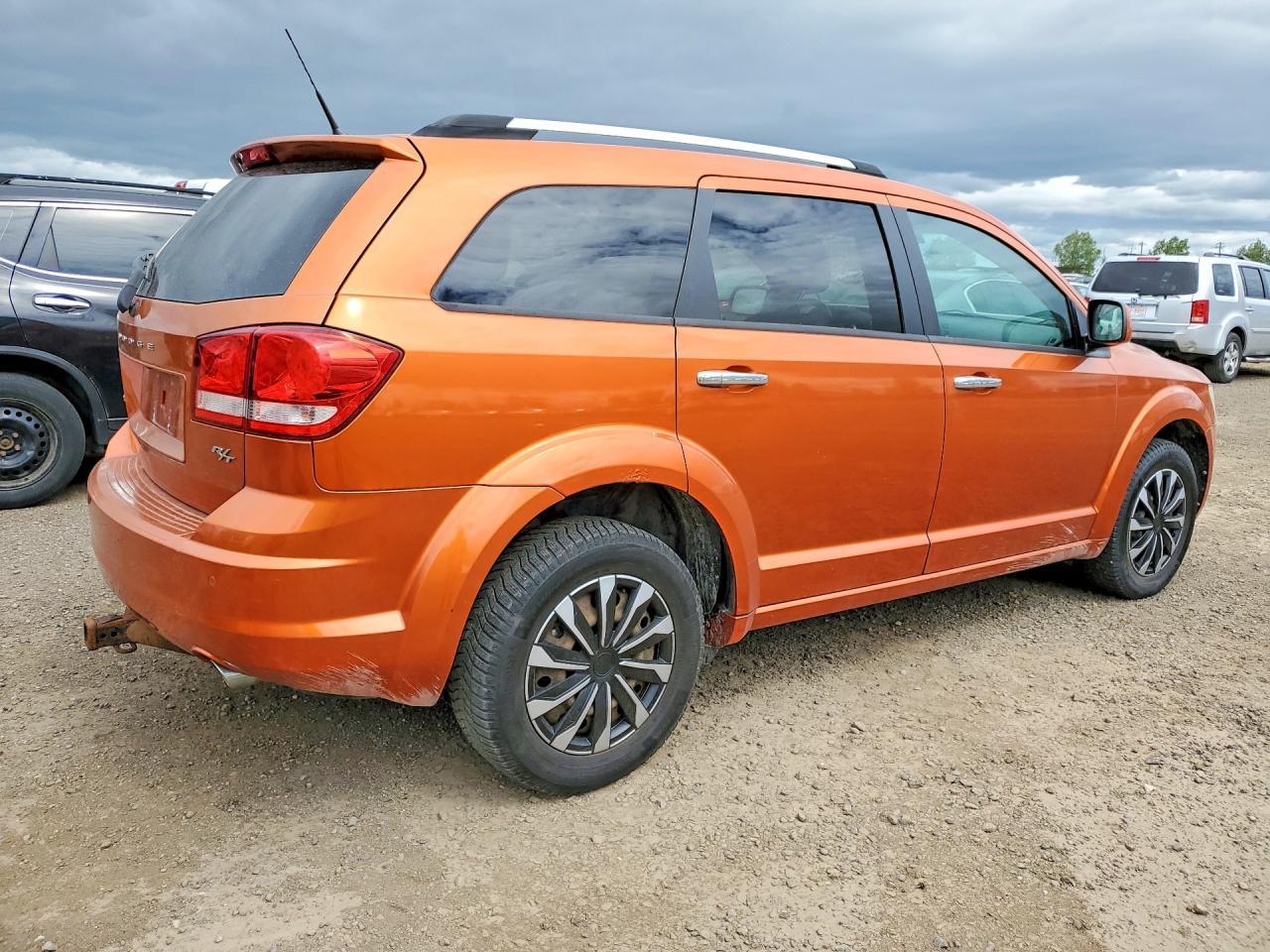 2011 Dodge Journey R/T - Фото 3