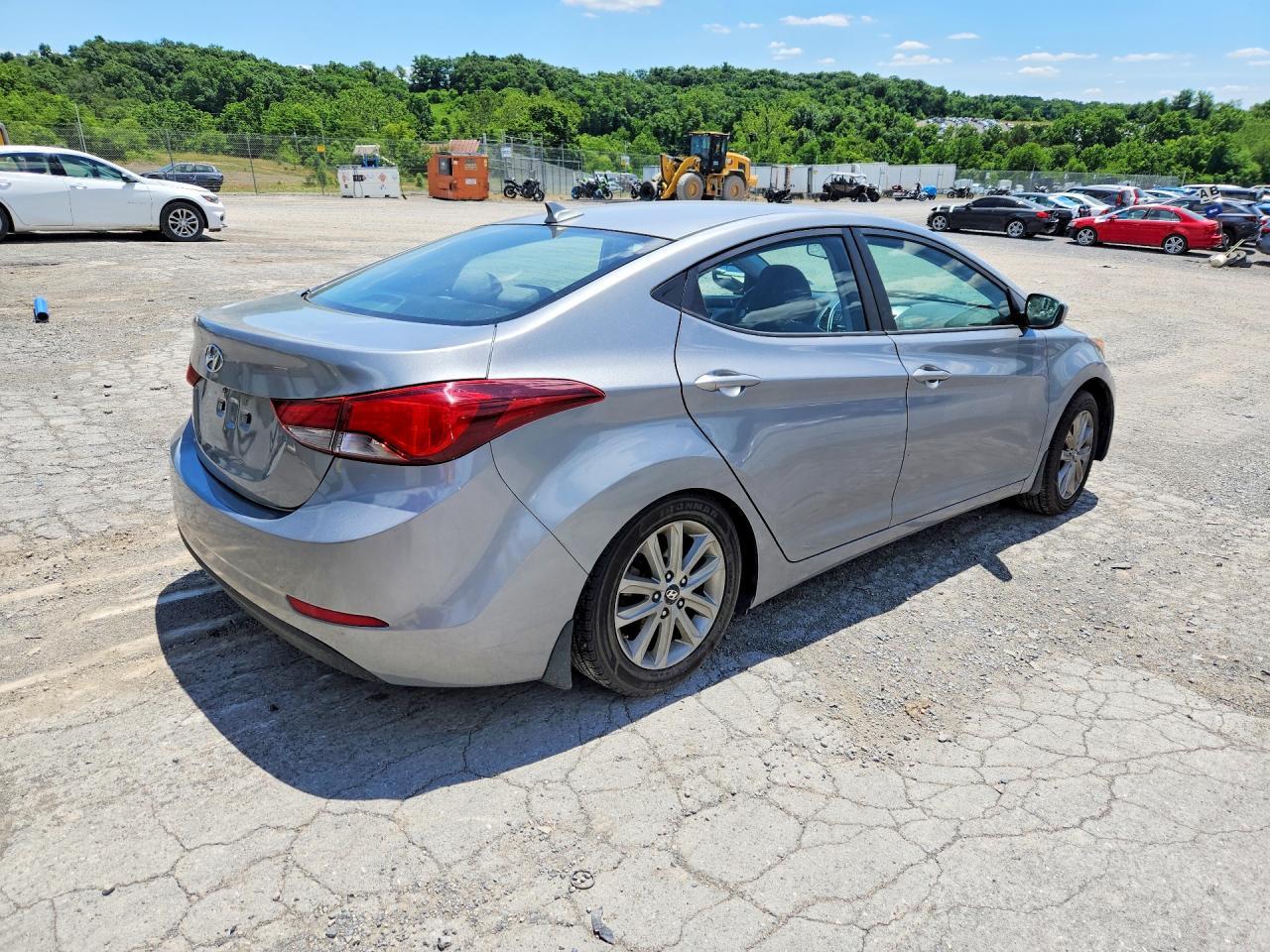 2016 Hyundai Elantra Se - Image 3