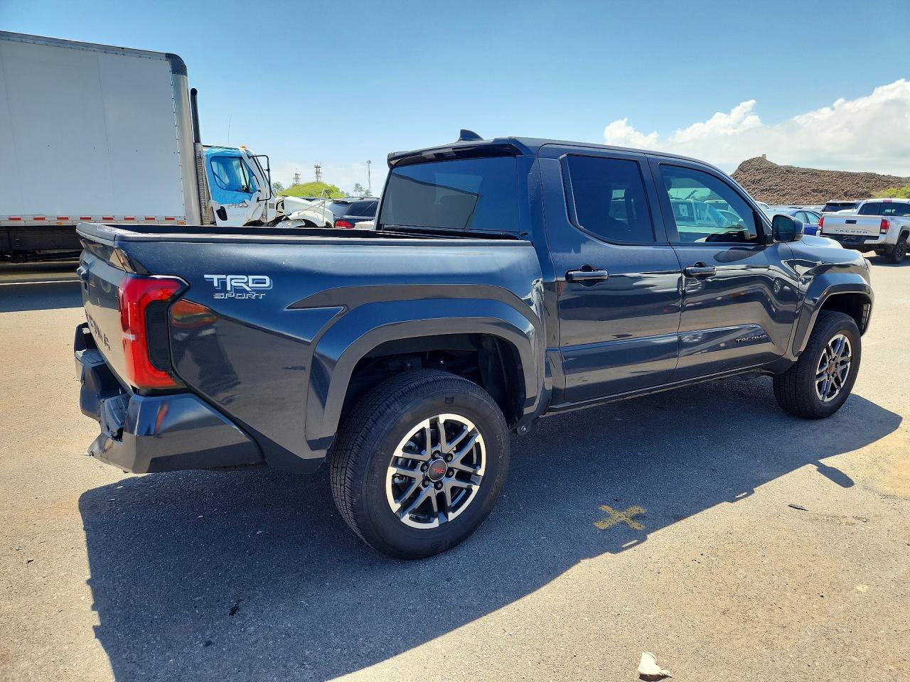 2024 Toyota Tacoma Sr5 - Image 3