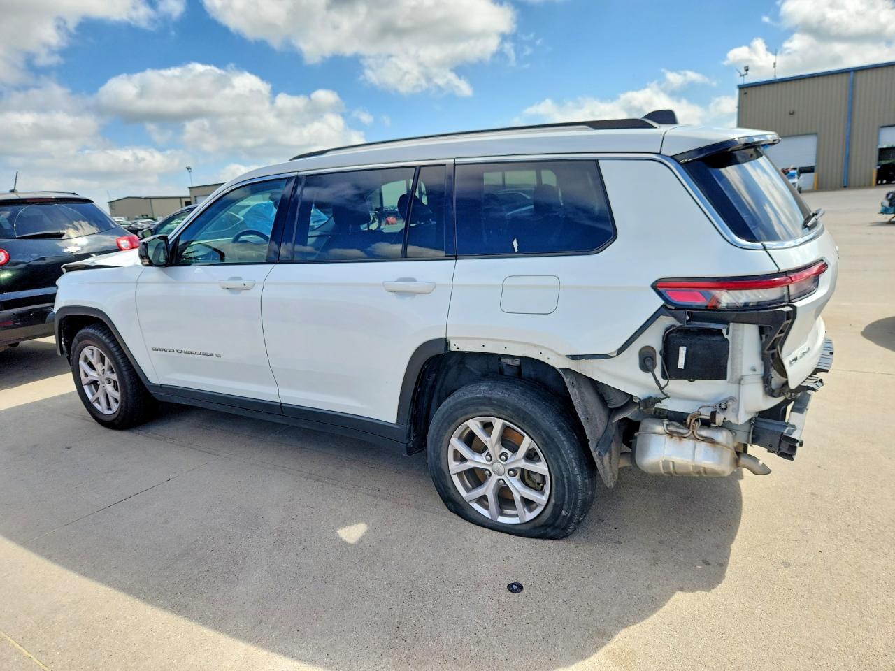 2022 Jeep Grand Cherokee L Limited - Фото 2