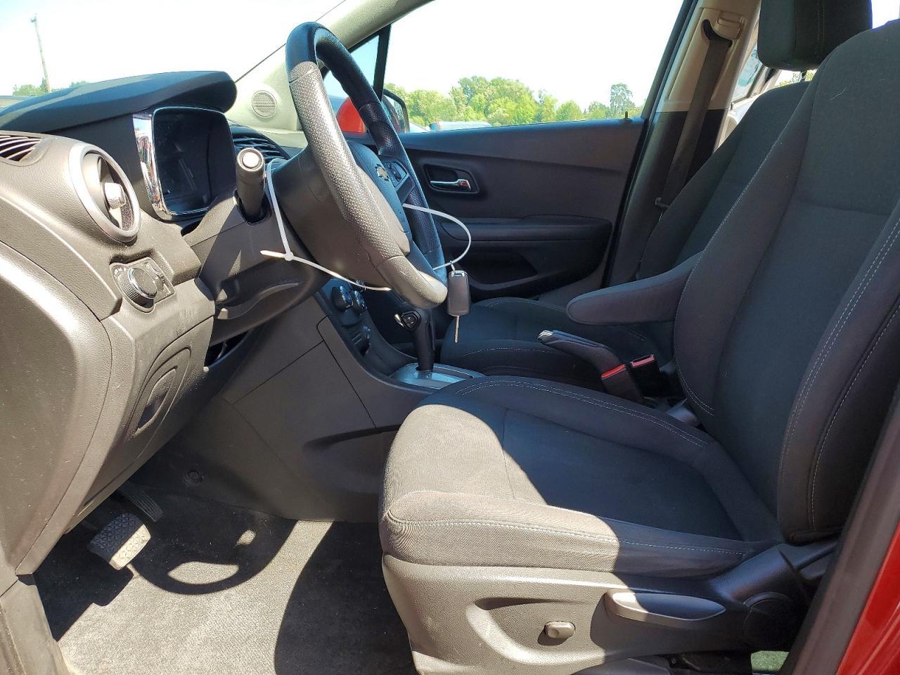 2015 Chevrolet Trax Ls - Image 7