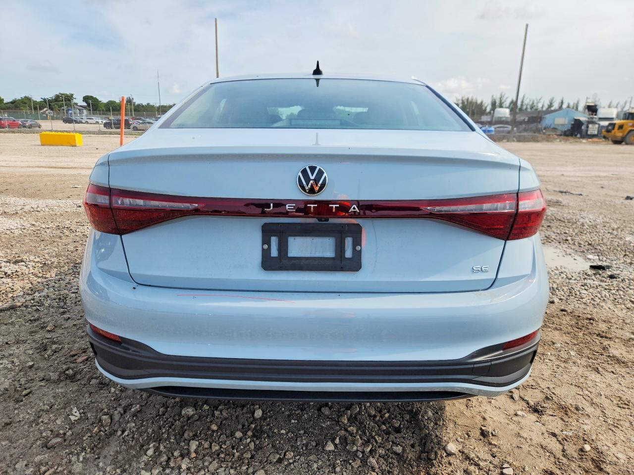2025 Volkswagen Jetta Se - Image 6