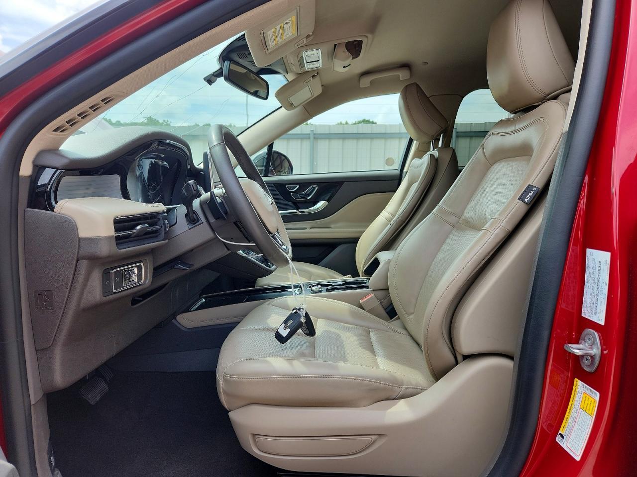 2022 Lincoln Corsair - Фото 7