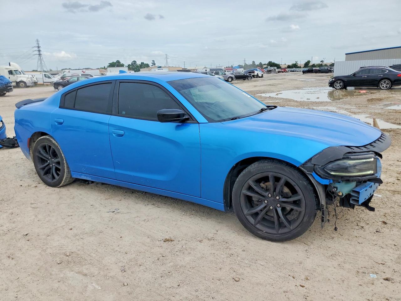2016 Dodge Charger Sxt - Фото 4