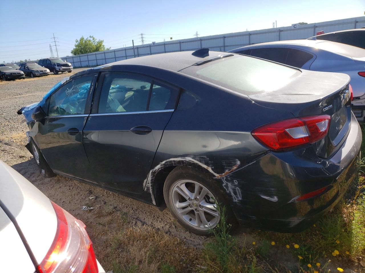 2018 Chevrolet Cruze Lt - Фото 2