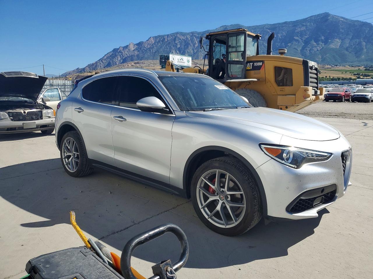 2018 Alfa Romeo Stelvio Ti - Фото 4
