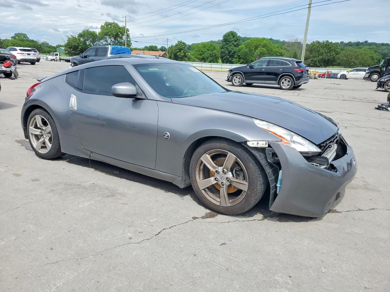 2011 Nissan 370Z Base - Фото 4