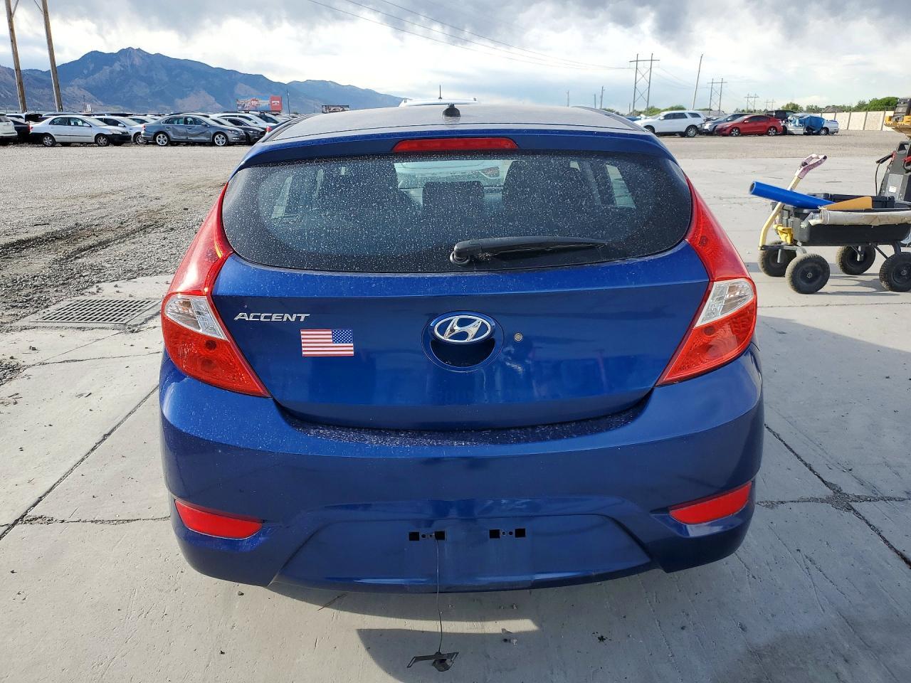 2016 Hyundai Accent Se - Image 6