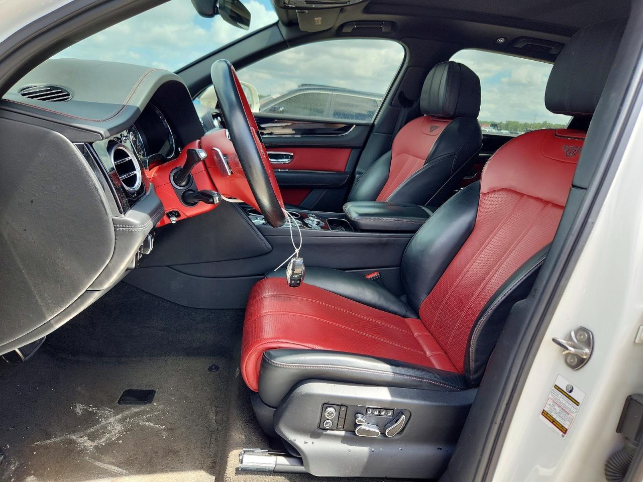2018 Bentley Bentayga - Фото 7