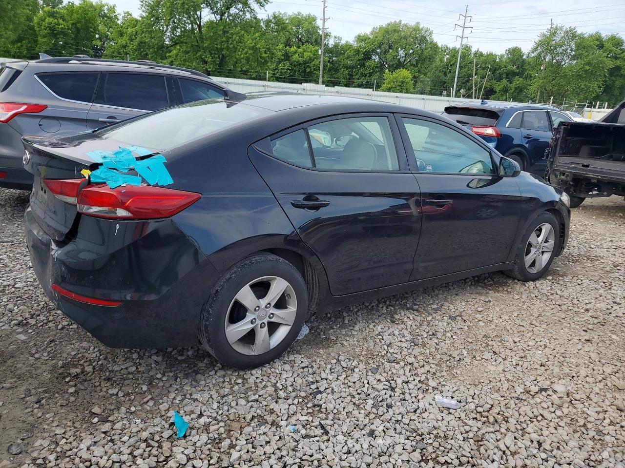 2017 Hyundai Elantra Se - Image 3