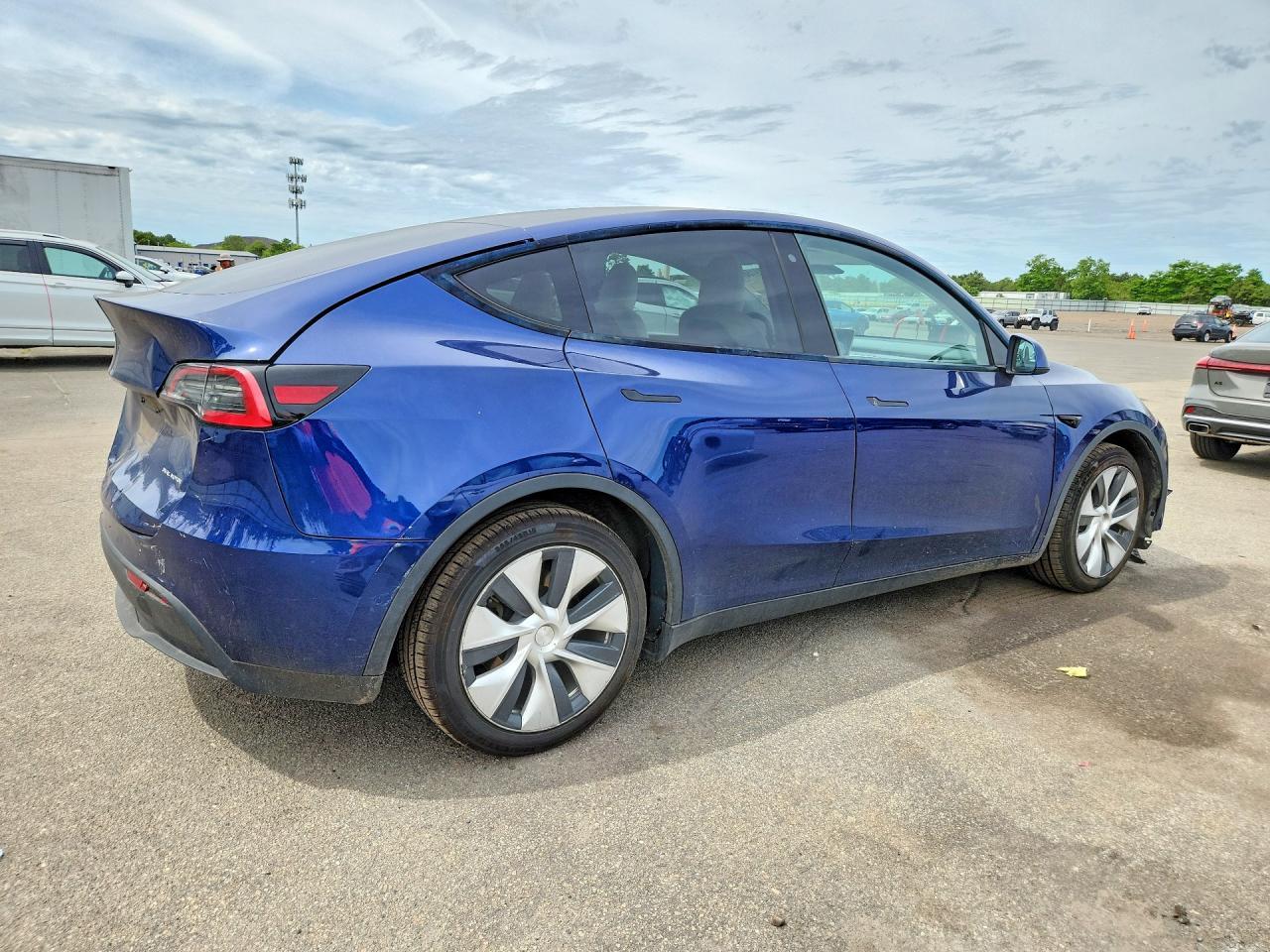 2020 Tesla Model Y - Image 3
