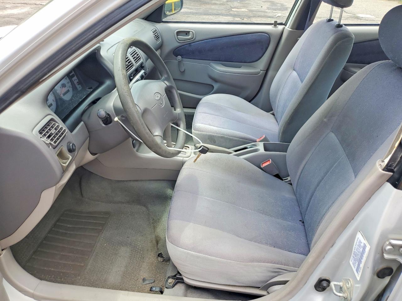 2000 Toyota Corolla Ve - Image 7