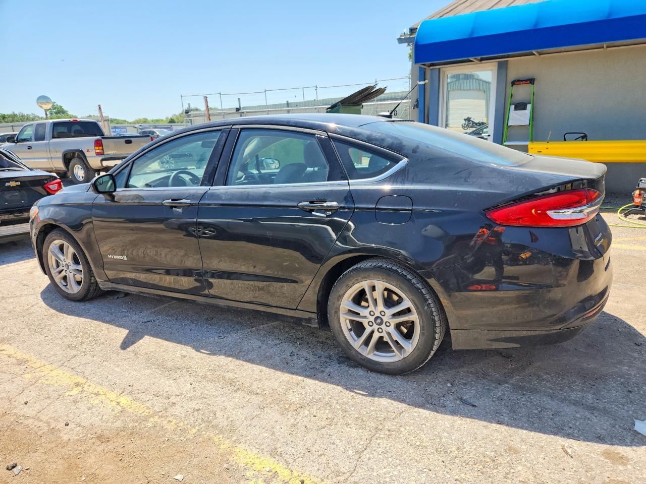 2018 Ford Fusion - Фото 2