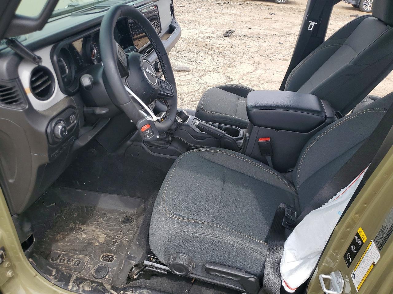 2026 Jeep Gladiator Sport - Image 7