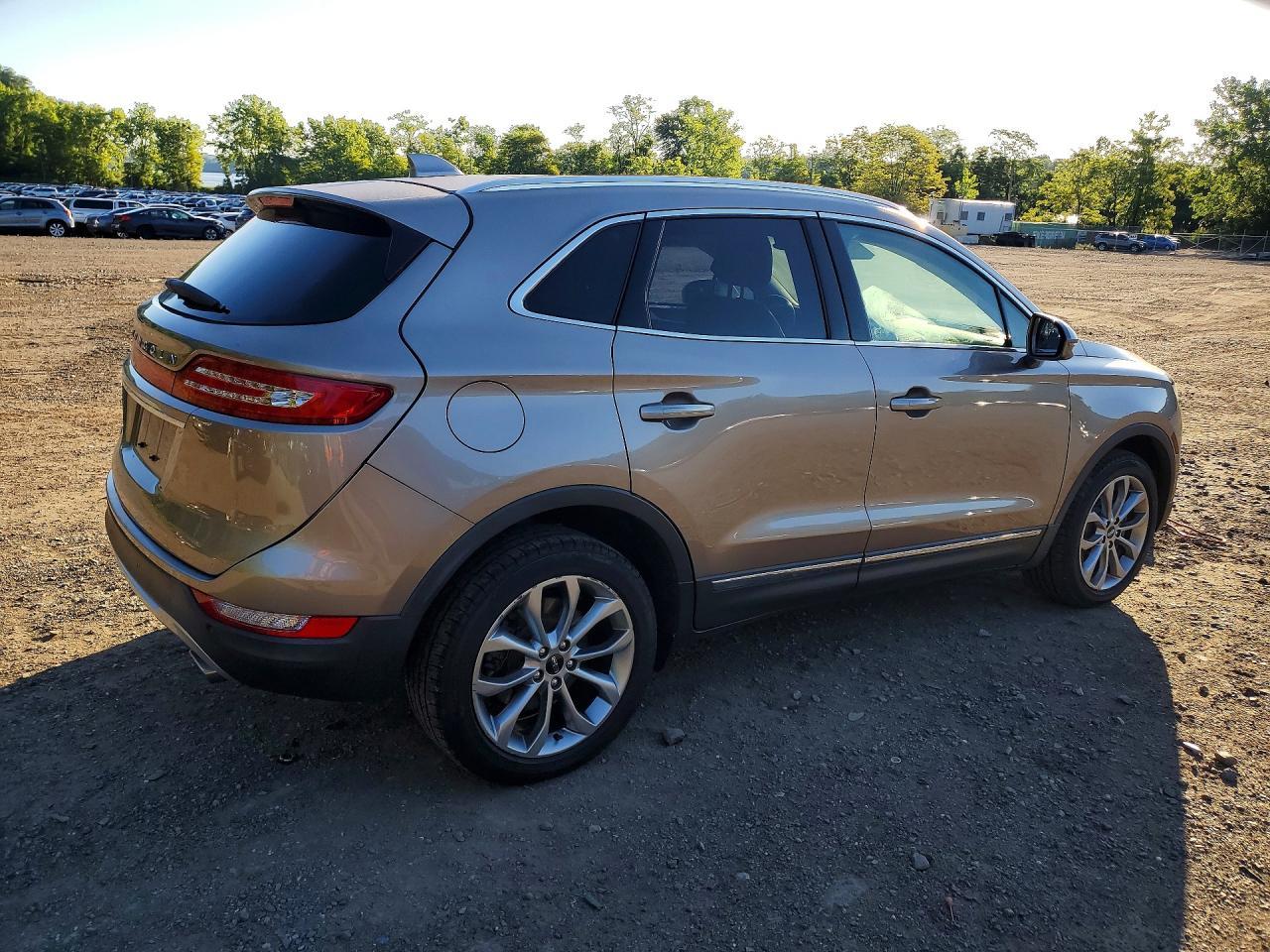 2019 Lincoln Mkc Select - Image 3