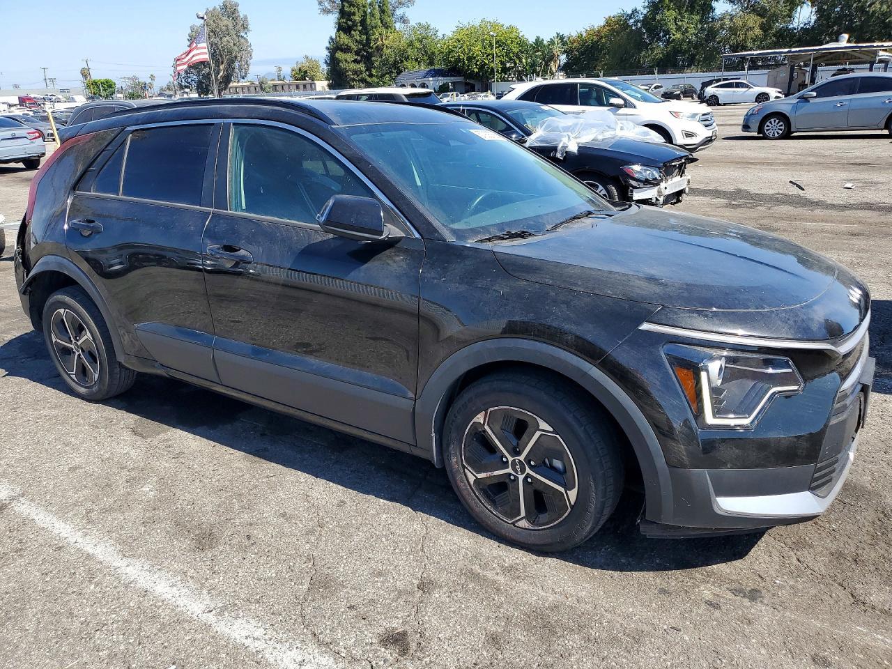 2023 Kia Niro Ex - Фото 4