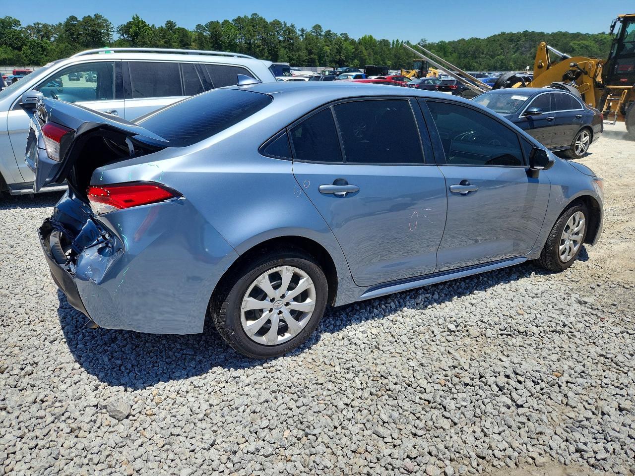 2020 Toyota Corolla Le - Image 3