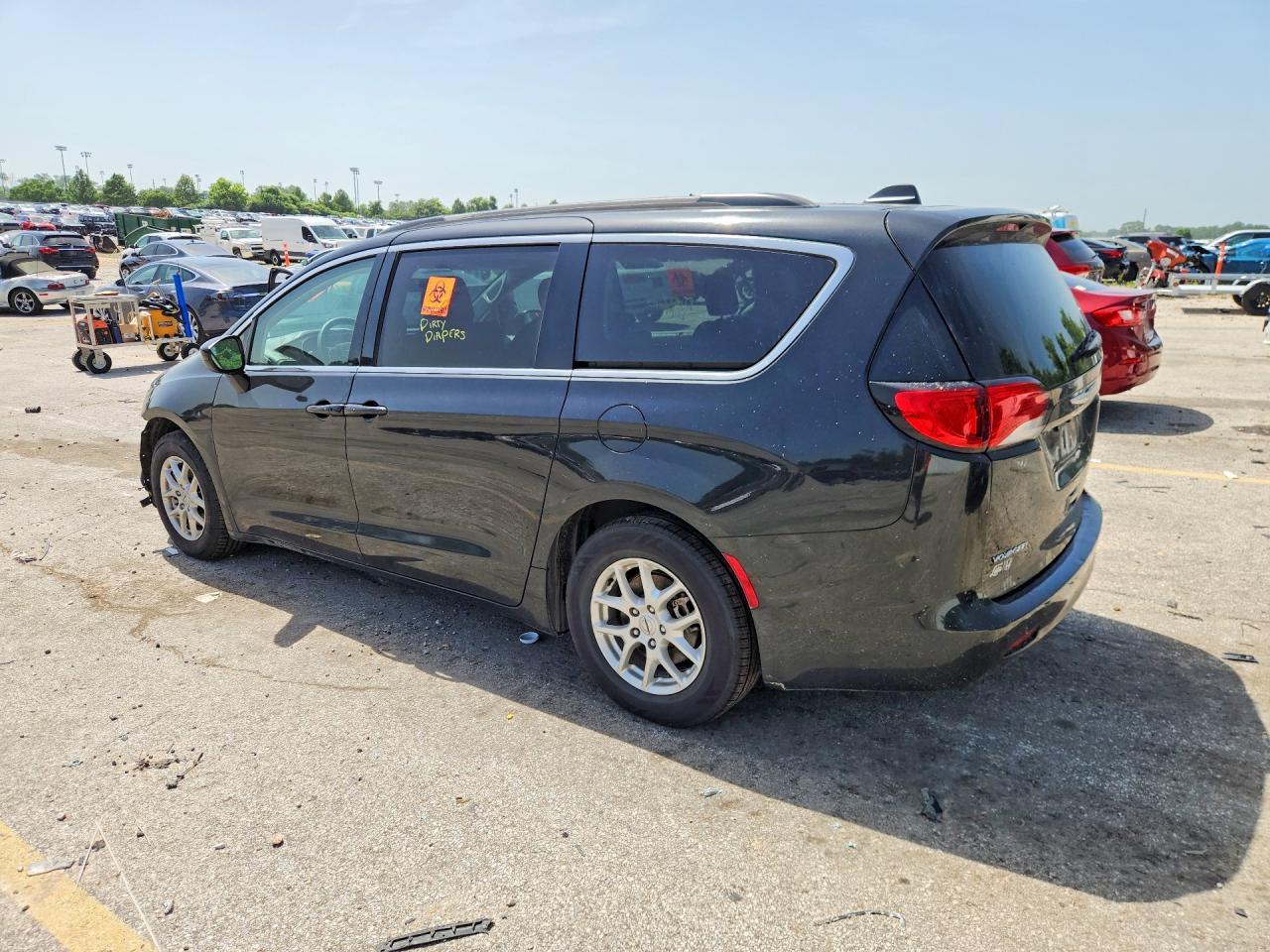 2021 Chrysler Voyager Lxi - Фото 2